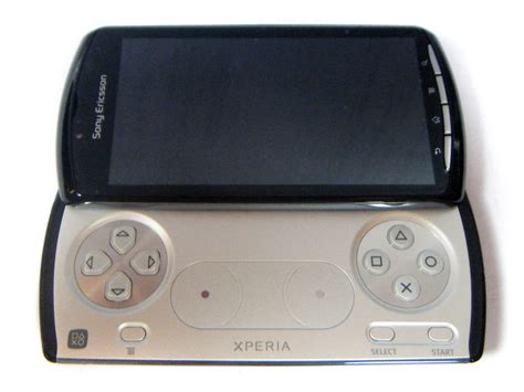 Sony Ericsson Xperia PLAY .